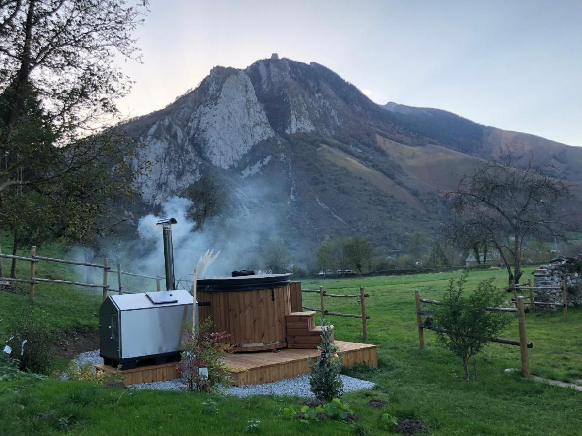 L 'Air D'Aspe Bed and Breakfast Accous Buitenkant foto